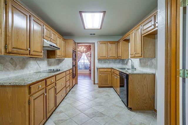 Photo - 705 Berkley Dr