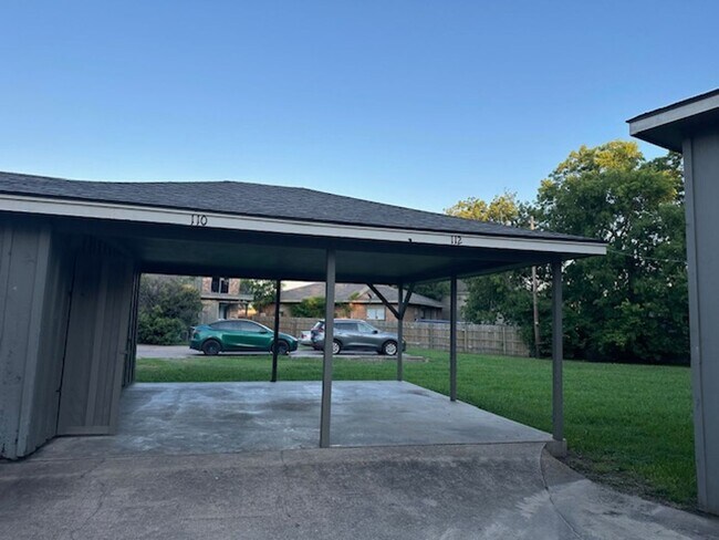 Photo - 110-112 Fairview St Sherman Unit 110 Fairview St