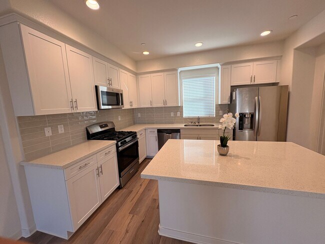 Photo - 2 bed, 2.5 bath located in Anaheim, CA !
