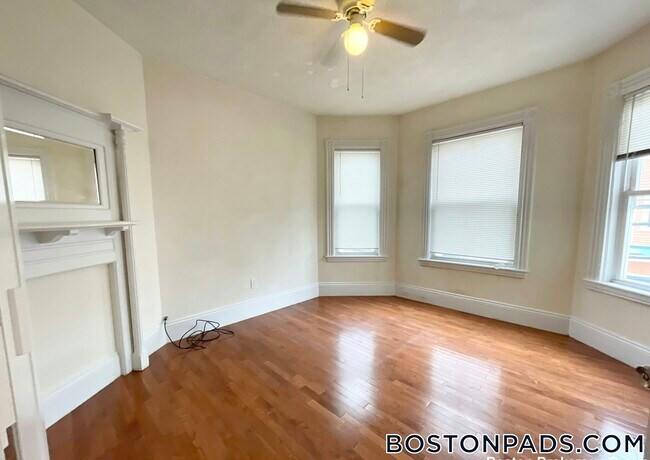 Photo - 45 Crescent Ave Unidad 2