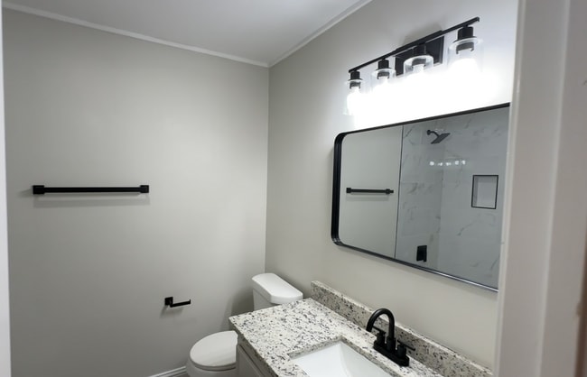 Photo - 209 Pendleton St