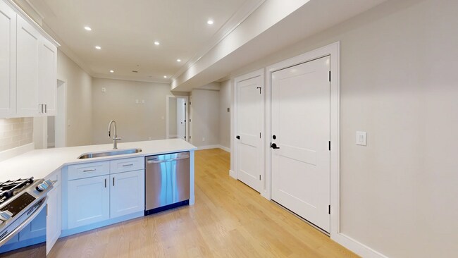 Photo - 164 Allston St Unit 3B