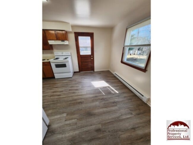 Photo - Country Living Near Commuter Routes