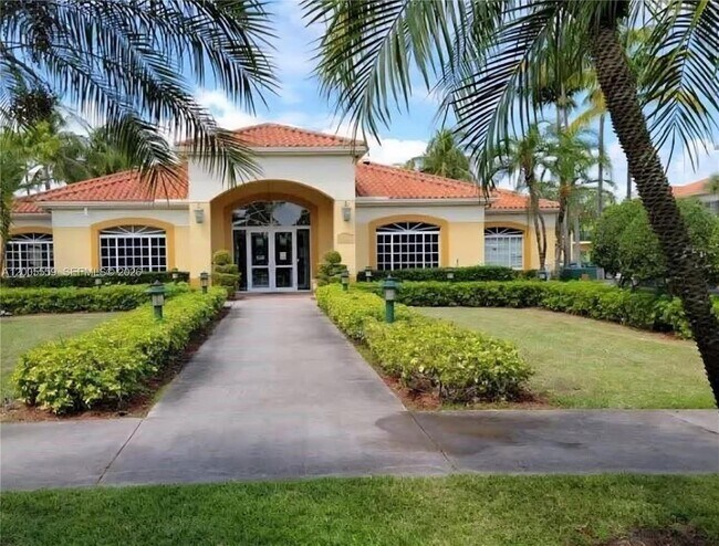 Photo - 7260 NW 114th Ave Unit 10810