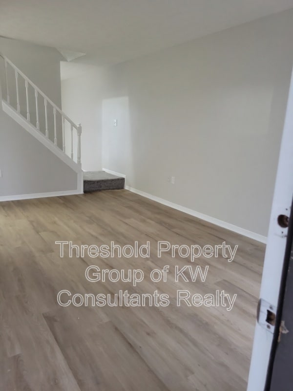 Photo - 7964-7966 Goldsmith Drive - 7966