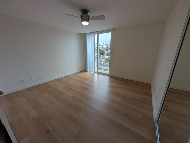 Photo - 3900 1st St Unidad 8