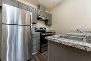 2 Bed 2 Bath - 980 Sq Ft