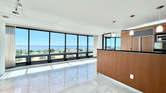 Building Photo - 2-BED/2-BATH AVAILABLE 09/30/2025 in NAURU... Unit 704 Rental