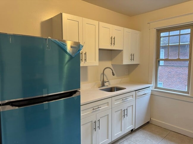 Photo - Wonderful Duplex in the Heart of Squirrel ...