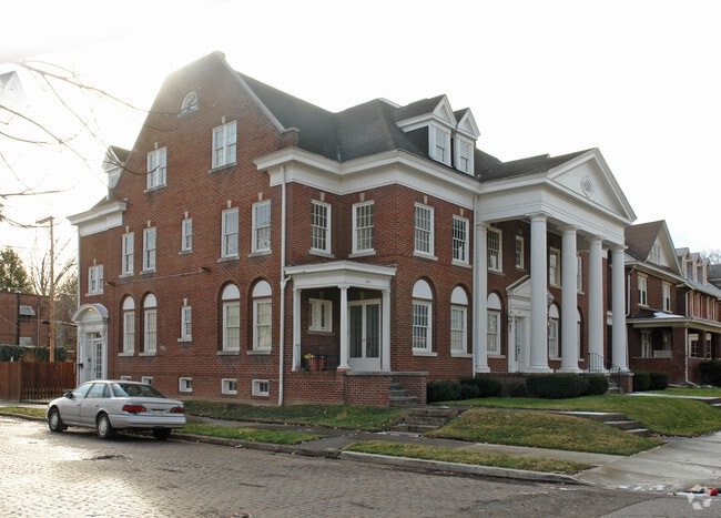 Building Photo - 1235-1241 Charleston Ave Rental