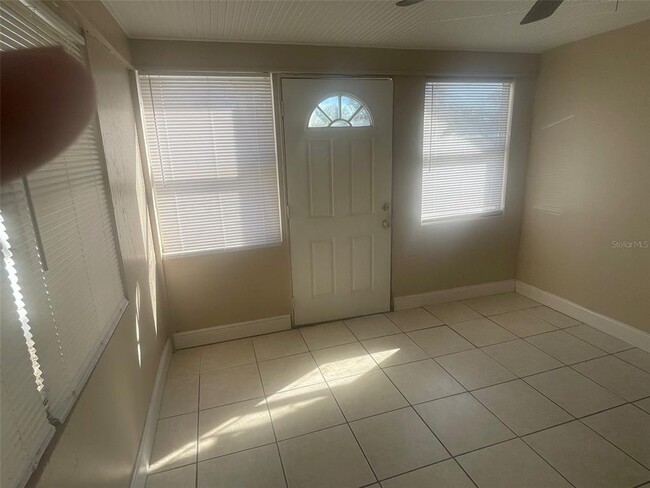 Photo - 1935 20th St S