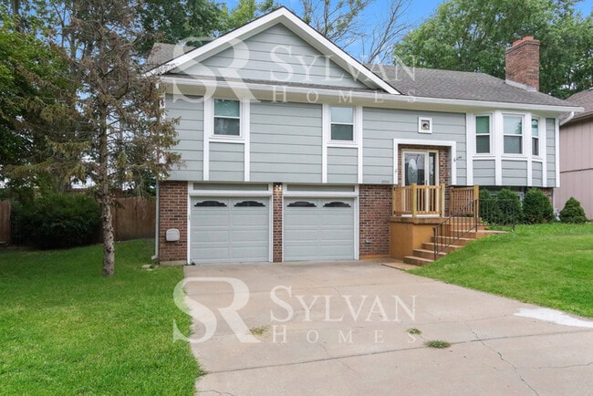 Building Photo - Living where You Love is Good for your Heart! Rental