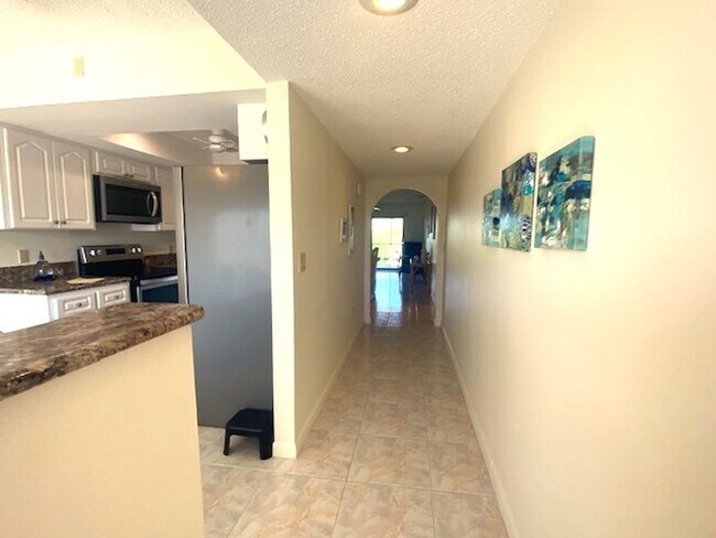 Lovely FURNISHED Condo in Rock Dove Community