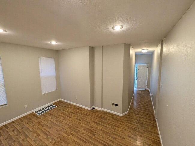 Photo - COMING SOON: Hello, Humphrey!