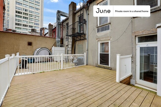 Photo - Room in Shared 3 bed/1 bath home Unidad A