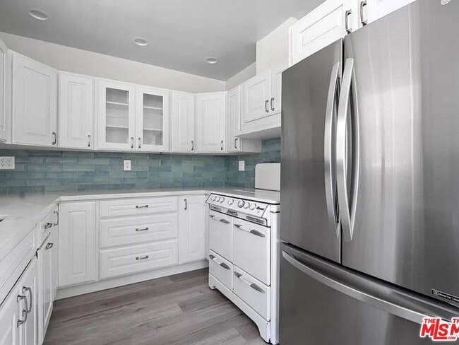 Photo - 908 Venezia Ave