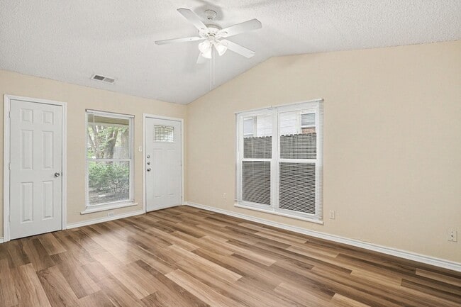 Photo - 1811 Lipscomb St