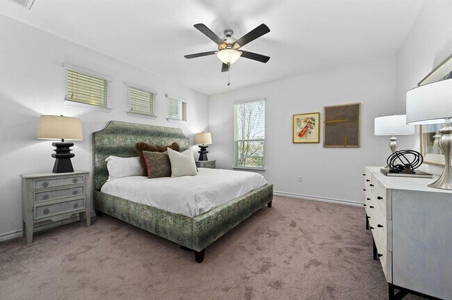 Photo - 5400 Golden Canary Ln