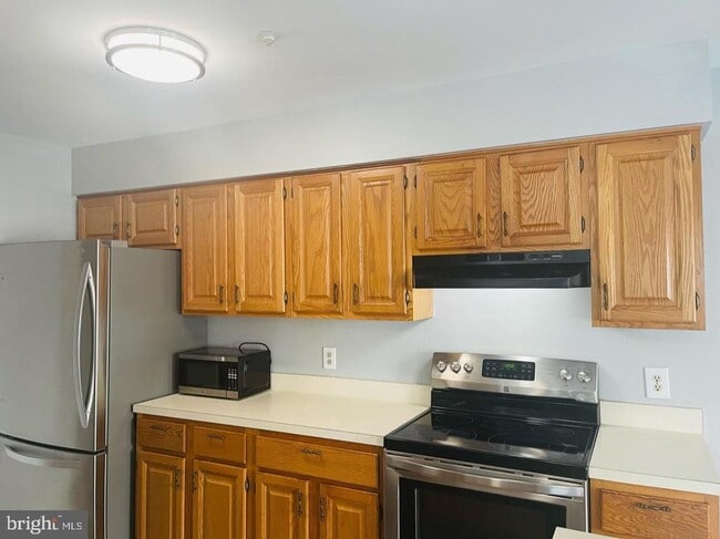 Photo - 206 Remington Ct