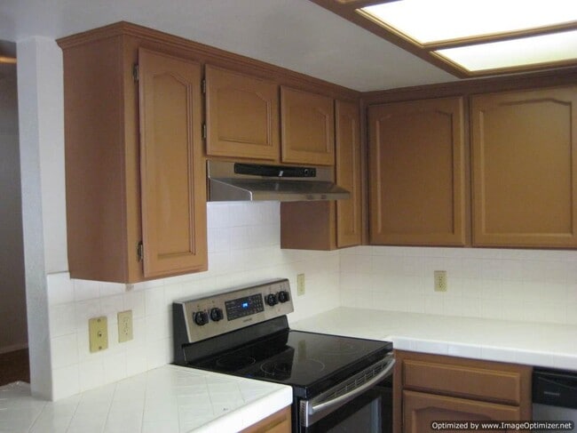 Photo - 1826 E Shea Dr