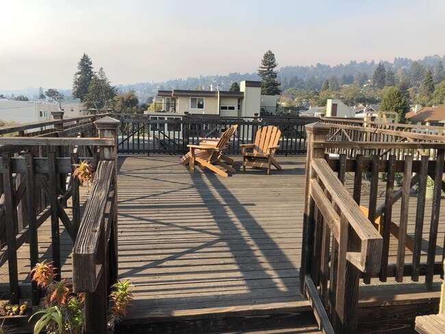 Photo - Margaret Hall