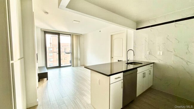 Photo - 144-27 Sanford Ave Unit 7G