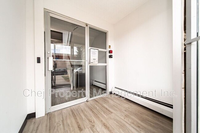 Photo - 14404-1488A 88a St NW Unit 102