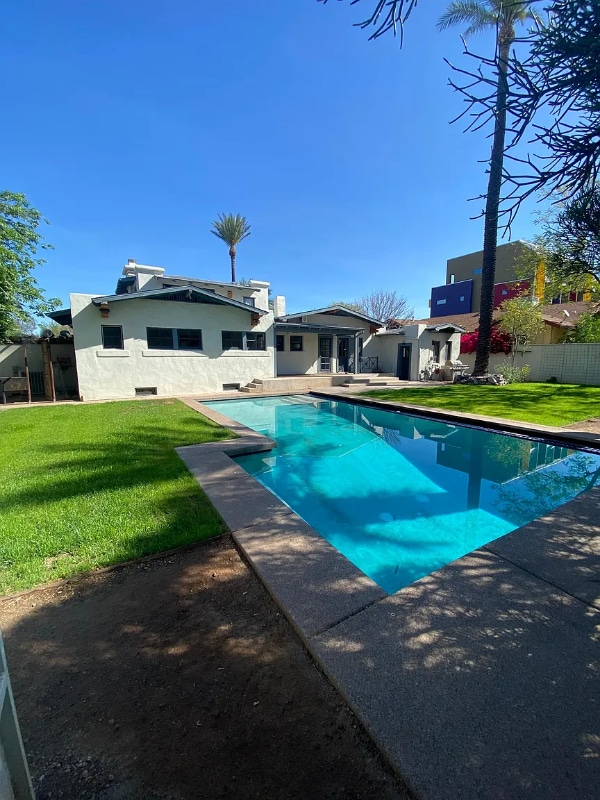 Photo - 501 E Moreland St