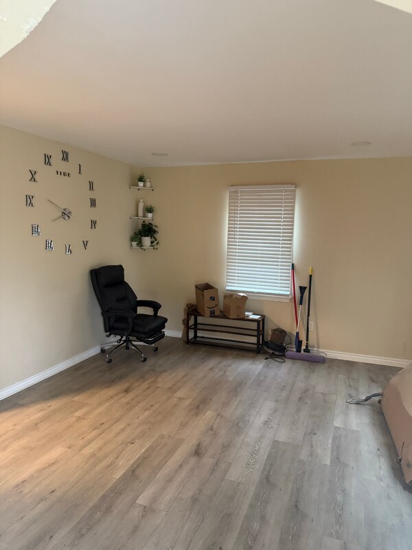 Photo - 18675 Beland St