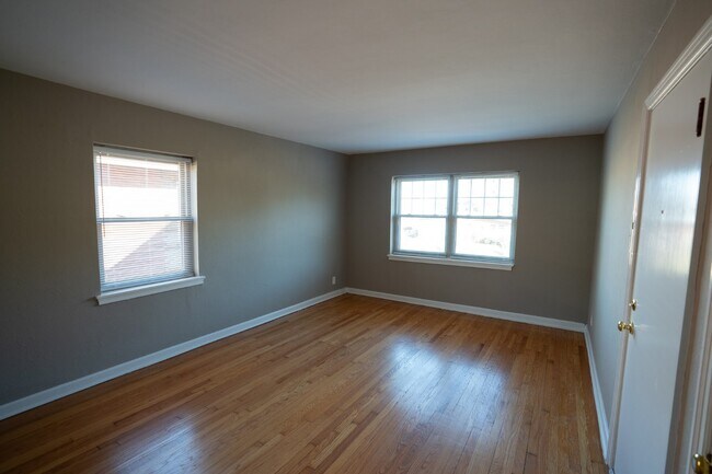 Photo - 5608 Chippewa St Unidad 1W