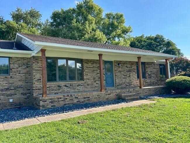 Photo - 2397 Braxton Bragg Dr House