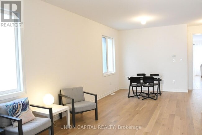 Photo - 3141 Blazing Star Ave