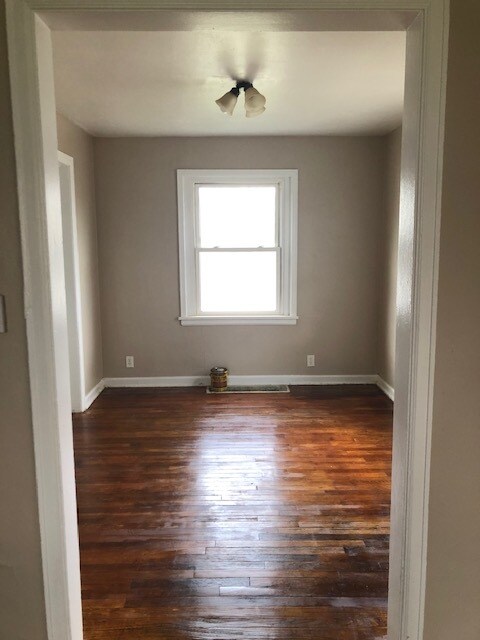 Photo - 513 S Edison Ave