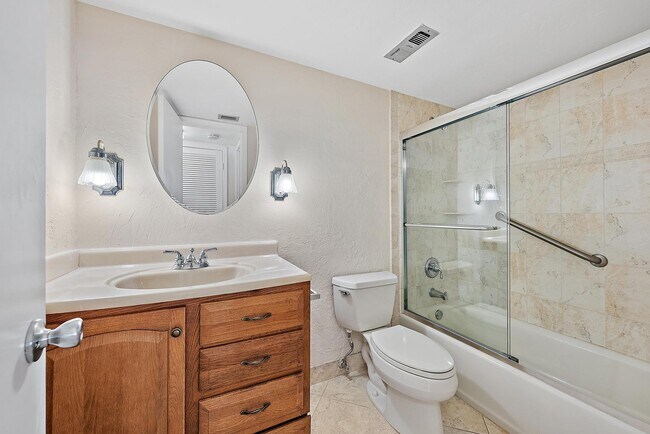 Photo - 105 Paradise Harbour Blvd Unit 402