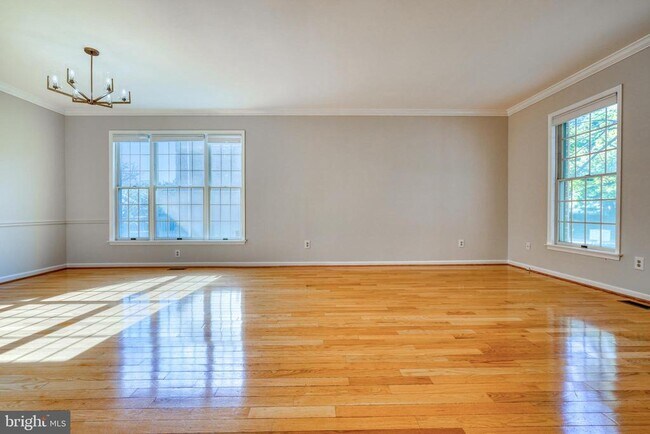 Photo - 11813 Sherbourne Dr