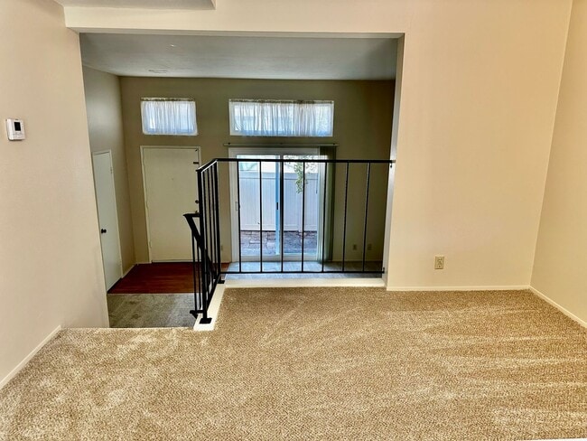 Photo - Spacious La Jolla 2BR/1.5BA Townhouse with...