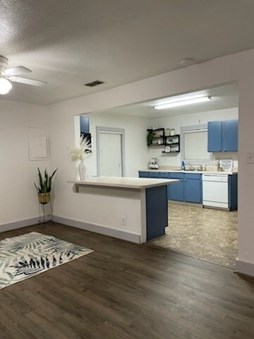 Photo - 408 E McKay St