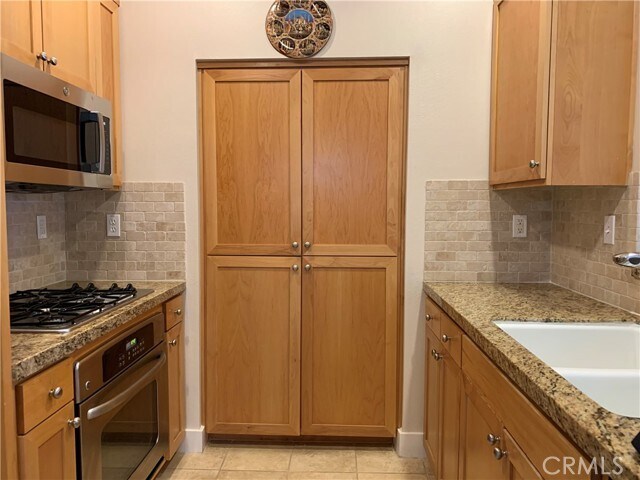 Photo - 2367 Jefferson St Unit 209