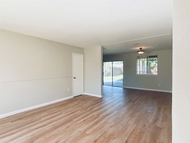 Photo - 11022 Concho St