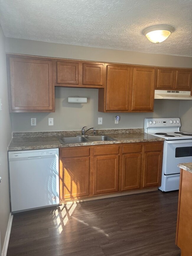 Photo - 3770 Zephyr Pl