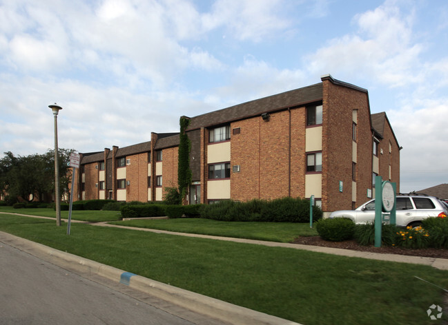 Photo - Larkin Village Apartments