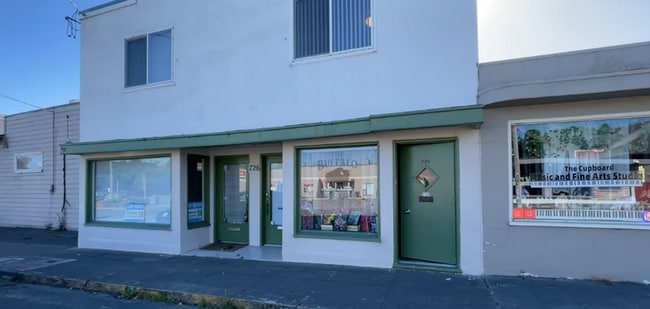 Building Photo - (OTM) MIX - 726-730 13th [PRM: Marlene] (3) Unit (OTM) 730 13th [PRM: Marlene]