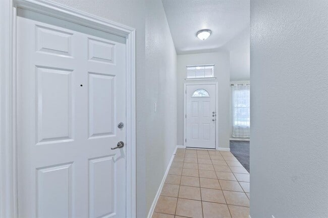 Photo - 4509 Western Lake Dr