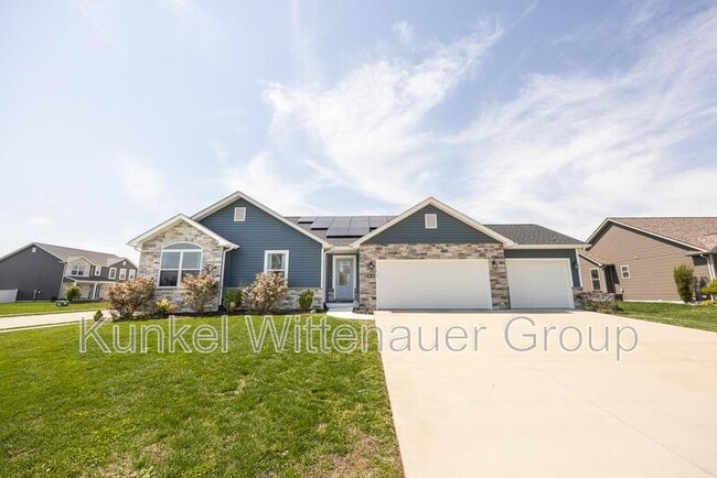 Building Photo - 2678 London Ln