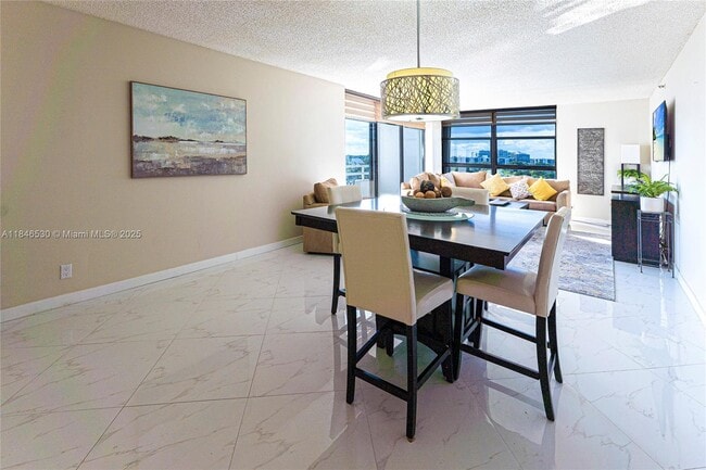 Photo - 20225 NE 34th Ct Unit 818