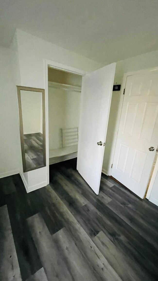 Photo - 1031 Flora St Unit 2