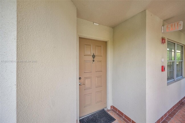 Photo - 1604 Abaco Dr Unit B3