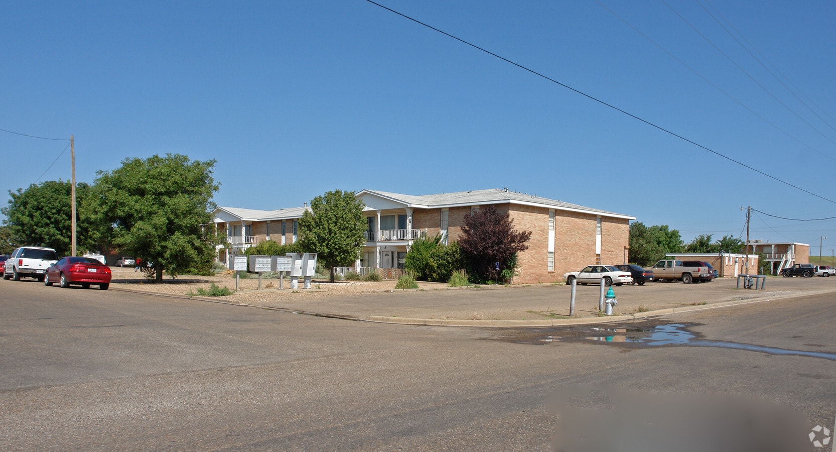 Edgemere Apartments - Edgemere Apartments