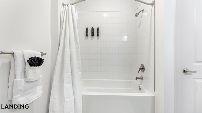 Photo - 6000 Front St Unit 7407