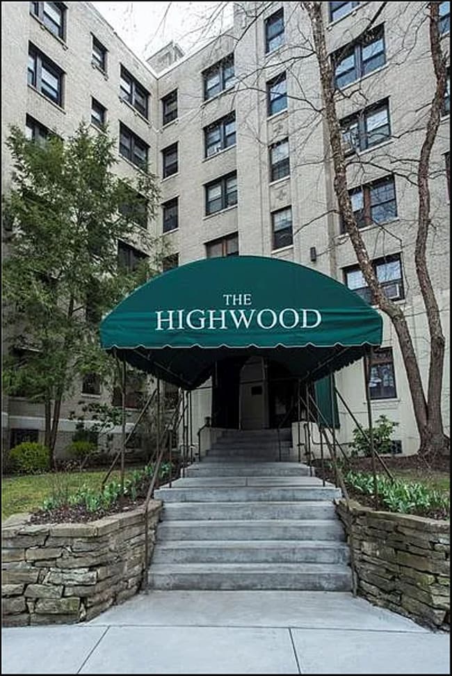 Photo - 372 S Highland Ave